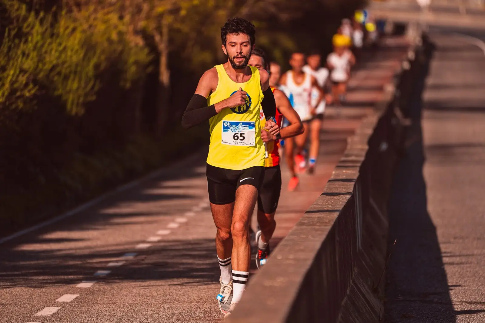 Photo: RUN 4 FFWPU / Pexels Pack of runners in a race
