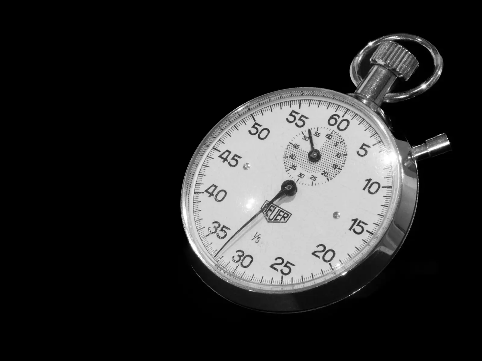Photo: William Warby / Pexels Race clock at a finish line